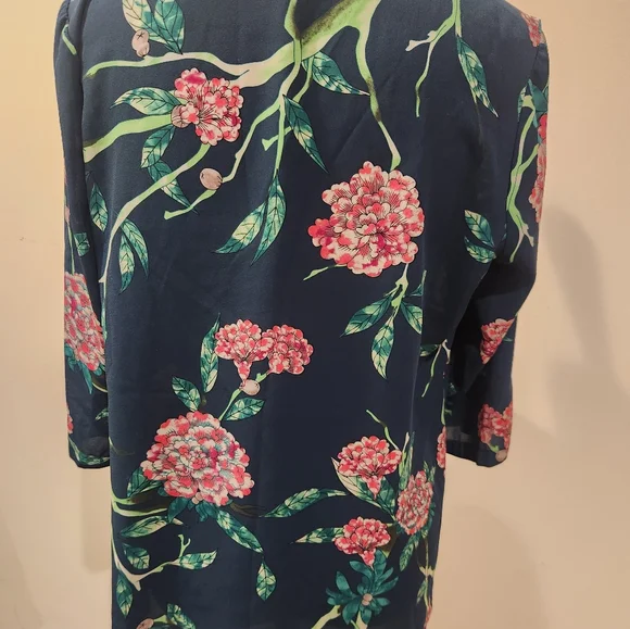 Anthropologie HD in Paris Eira Floral blouse - Picture 4 of 6